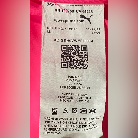 Puma Hot Pink Puffy Vest, Size XS 5/6, Zip Front, High Neck, 2 Front Pockets - Picture 6 of 6